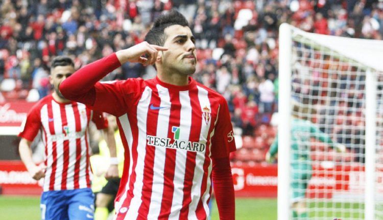 Carlos Castro celebra su único gol esta temporada frente al Córdoba