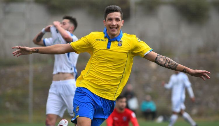 Celebración de un gol Erik Expósito con Las Palmas