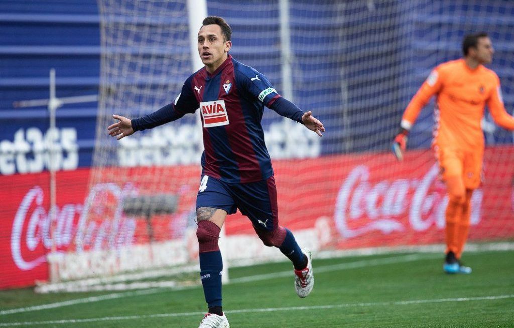 Orellana celebra un gol con el Eibar