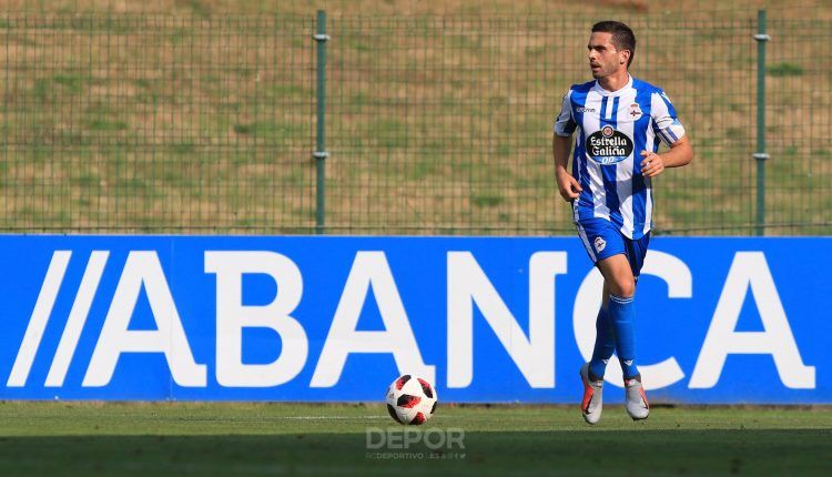 Quique Fronos en un partido en Abegondo (Foto: RC Deportivo)