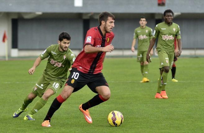 Lance del último encuentro disputado en Son Moix entre Mallorca y Sporting (Foto: El Mundo)