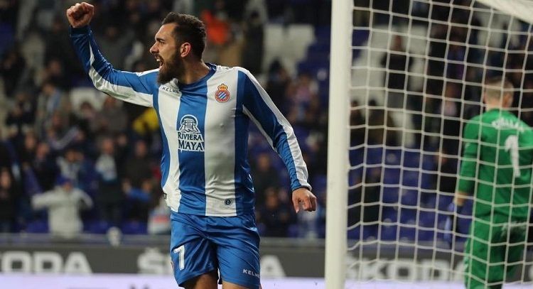 Borja Iglesias celebra uno de sus goles la pasada temporada