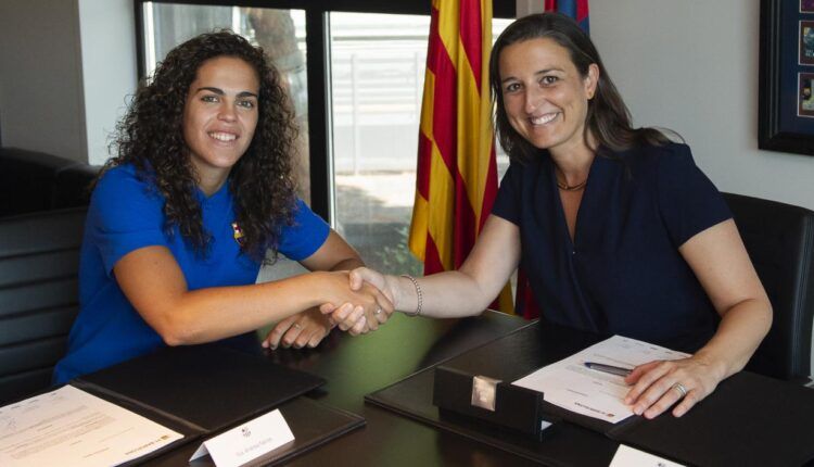 Andrea Falcón firma contrato con el FC Barcelona Femení hasta 2021