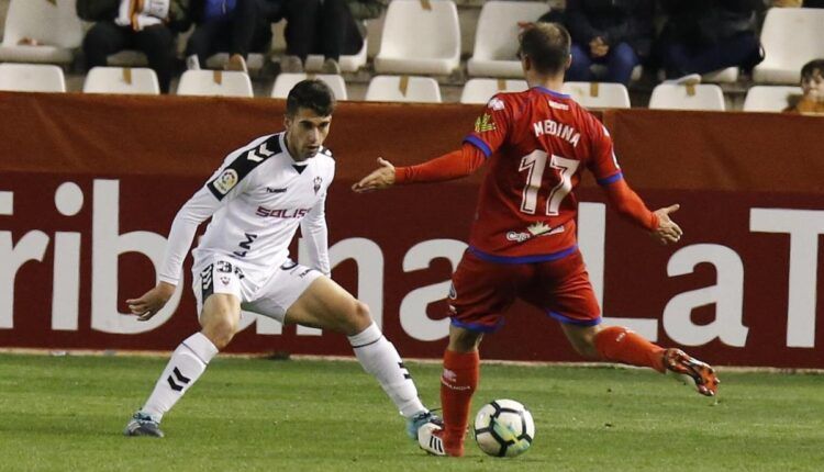 Ángel Moreno en su encuentro de debut en LaLiga 1|2|3 frente al Numancia