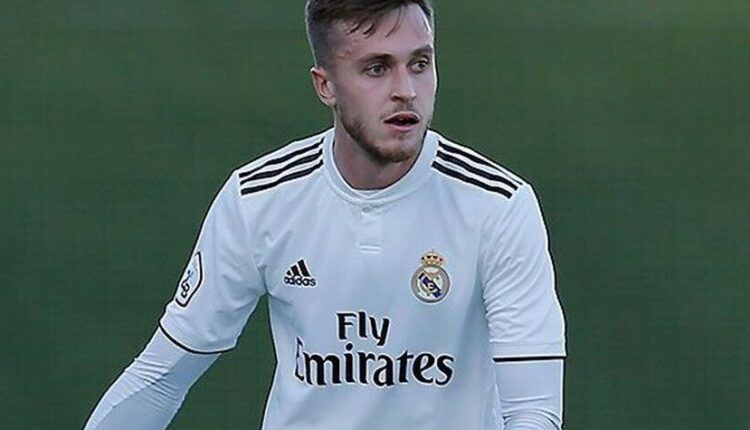 Dani Fernández en un partido con el Real Madrid Castilla