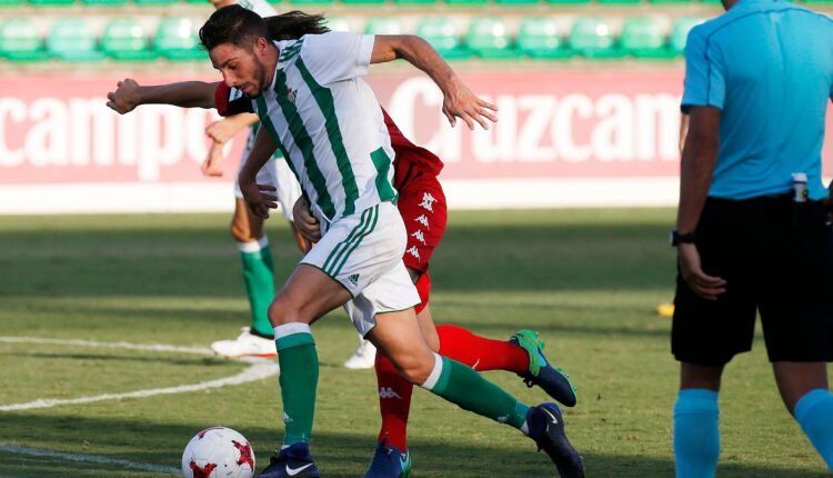 José Manuel Irizo en un partido con el Betis Deportivo