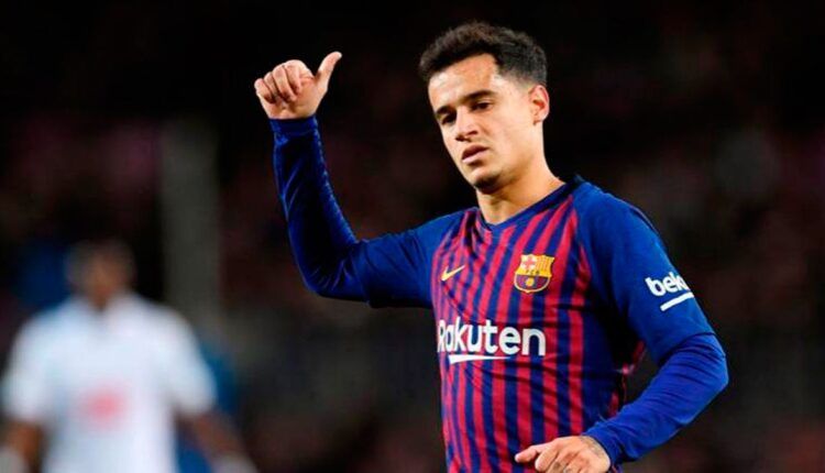 Coutinho en un encuentro con el FC Barcelona