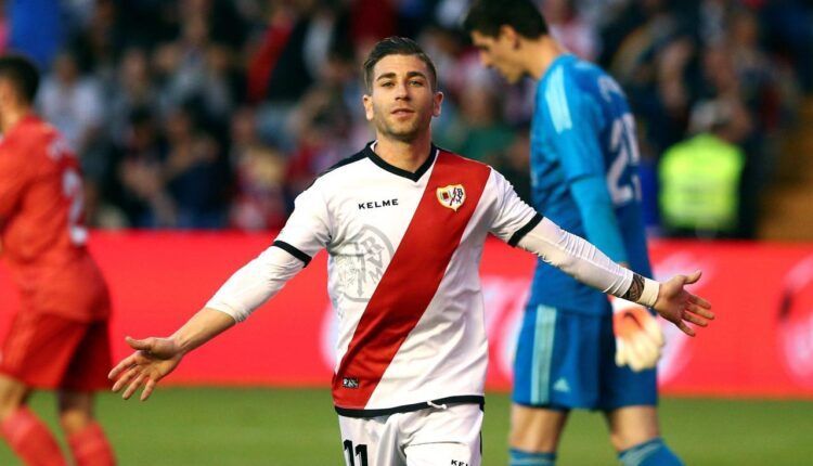 Adrián Embarba en un partido contra el Real Madrid