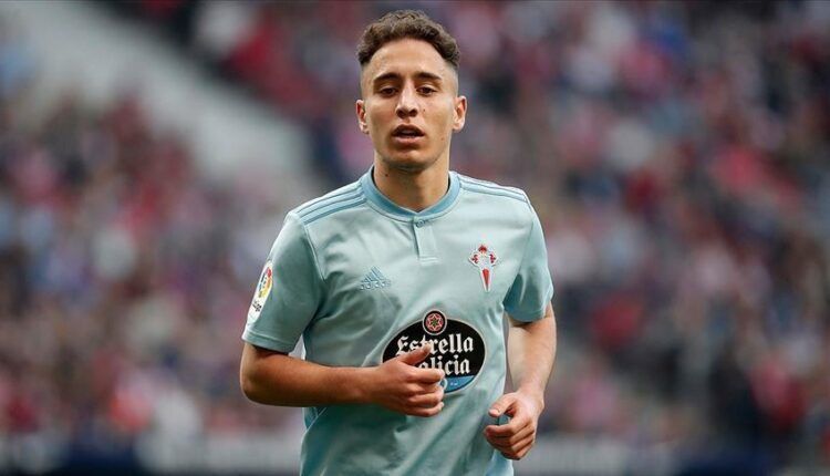 Emre Mor en un partido con el Celta