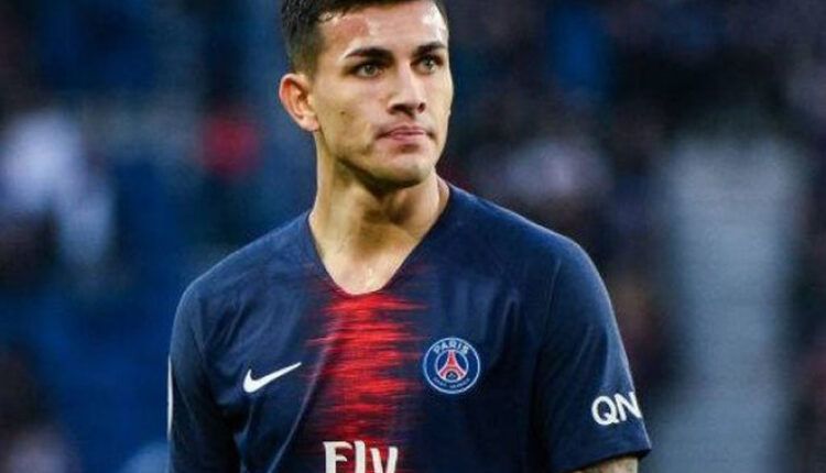 Leandro Paredes con el PSG