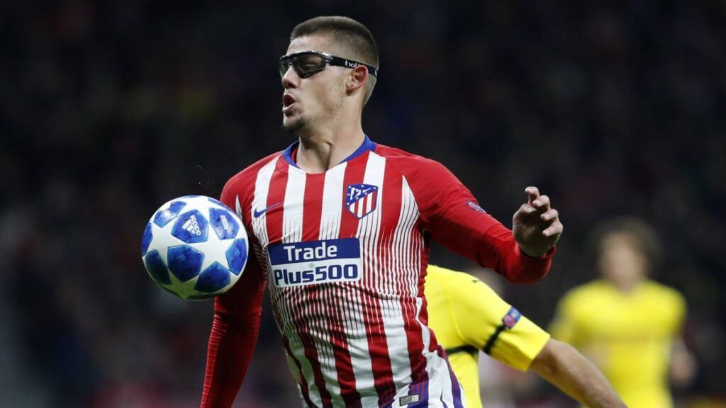 Montero en un partido con el Atlético de Madrid