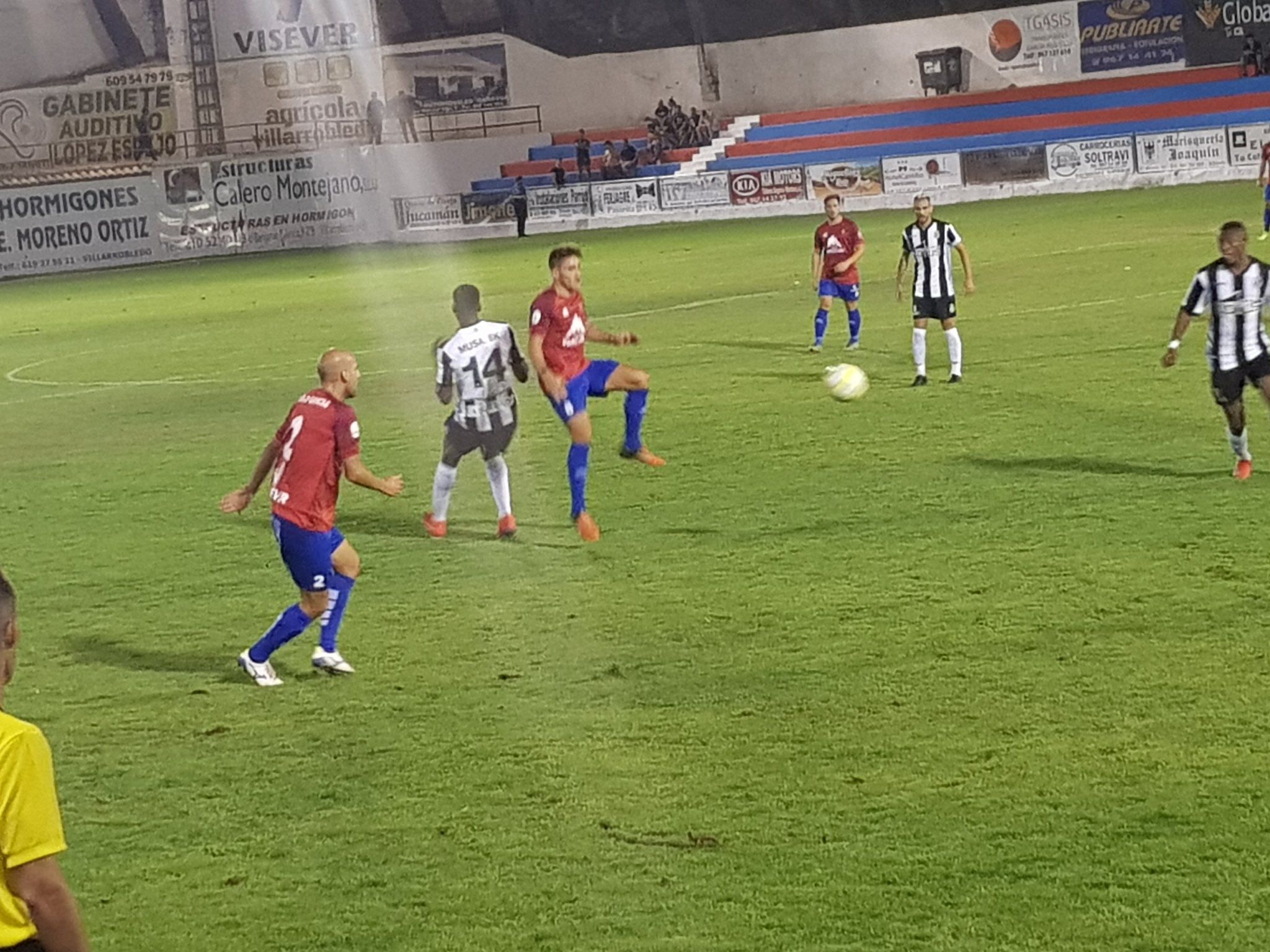 La Balompédica Linense, tras vencer en Villarrobledo, es el primer líder del grupo IV