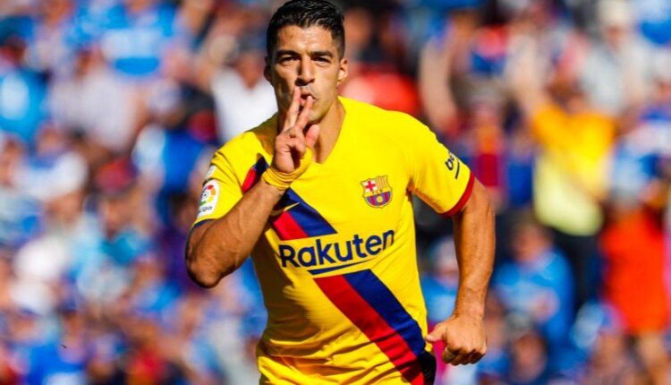 Luis Suárez celebrando un gol