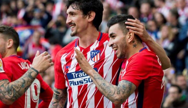 Savic celebra un gol del Atlético de Madrid en pasadas campañas