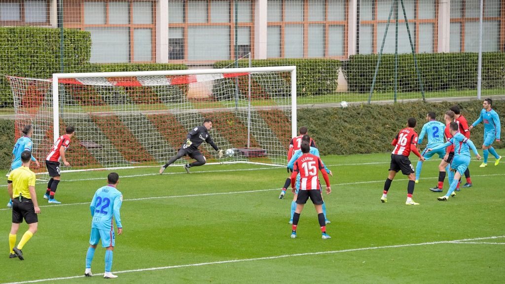 Lance del amistoso entre Athletic Club y Eibar