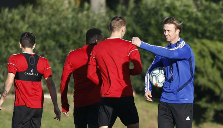 Guti en su primer entrenamiento con el Almería