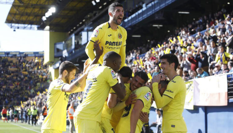 El Villarreal CF celebra un gol en el Estadio de la Cerámica