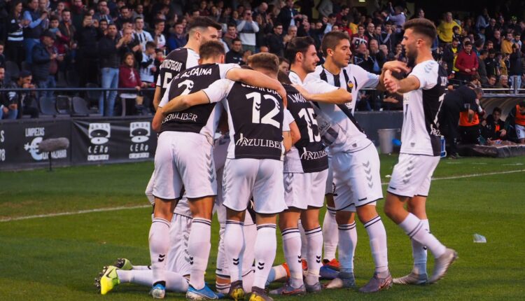 El Castellón celebra uno de los goles en el partido frente a la UE Cornellà