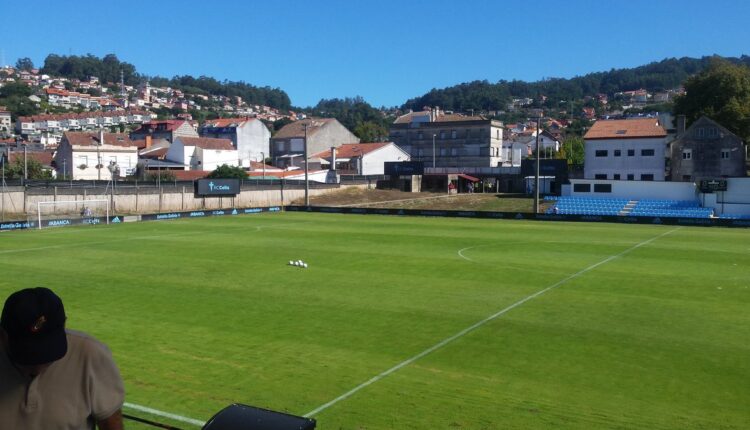 Barreiro. Campo de fútbol en Vigo