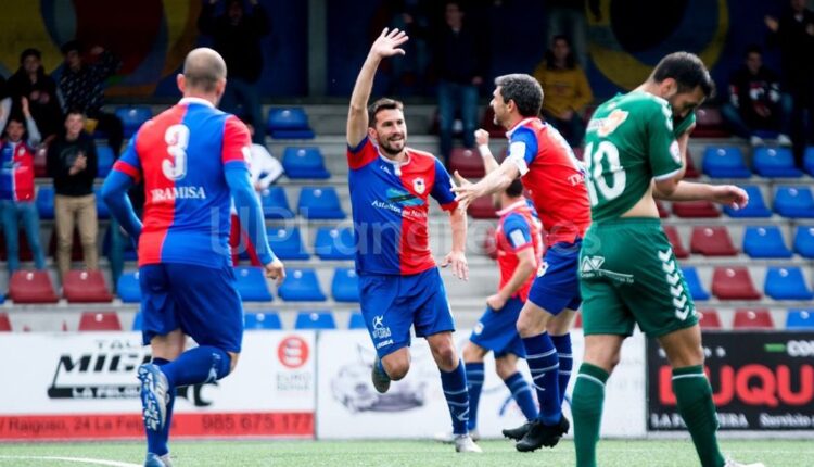 Dani Abalo celebra el gol que supuso la clasificación para la Copa del Rey el pasado curso