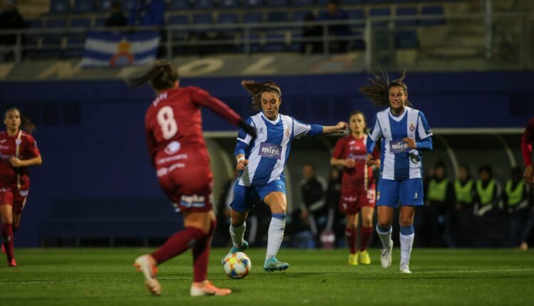 Partido entre el RCD Espnayol y el EDF Logroño de la Primera Iberdrola