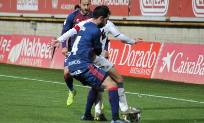 Lance del partido en el Reino de León entre la Cultural y el Huesca