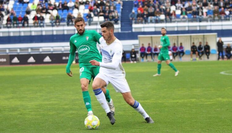 Marbella y San Fernando firmaron un empate a dos tantos