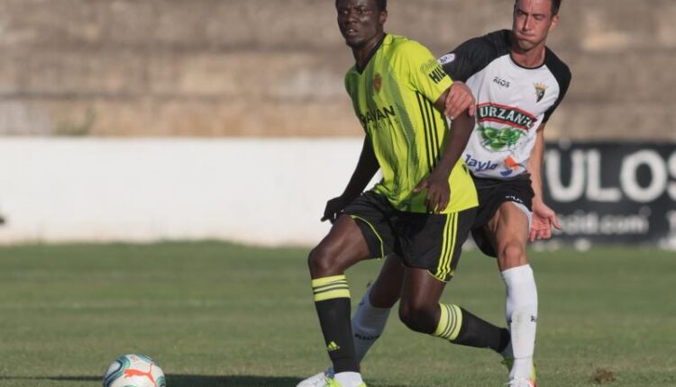 Bikoro en un partido de la pasada pretemporada ante el Tudelano