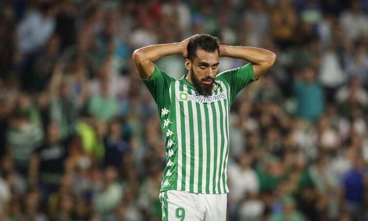 Borja Iglesias en el partido frente a la SD Eibar