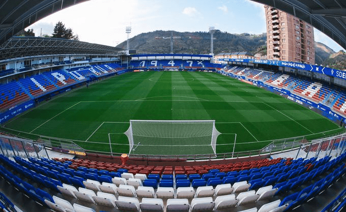 Panorámica del Estadio de Ipurúa