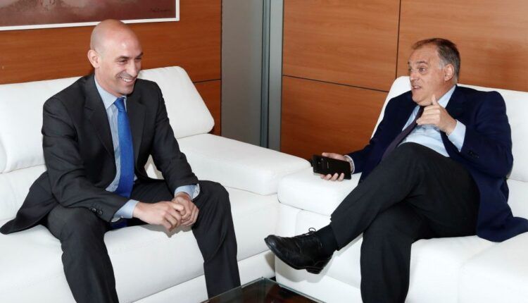 Rubiales y Tebas, los amos del fútbol