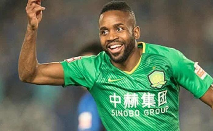 Bakambu en el Beijin Guoan