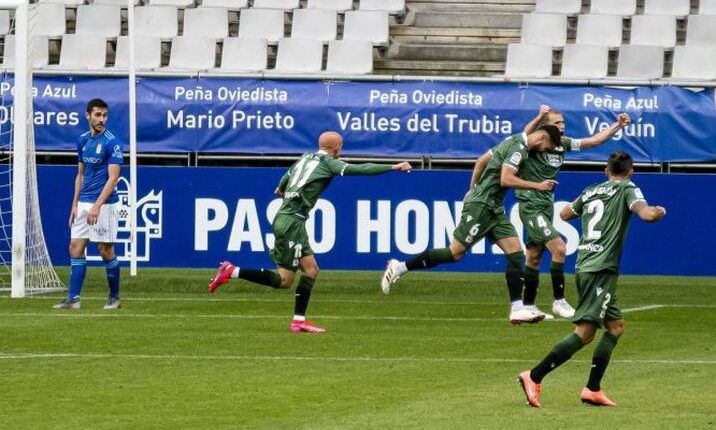 Deportivo celebra gol de Peru en el Tartiere