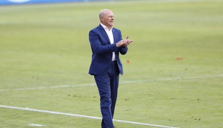 Pepe Mel en la banda