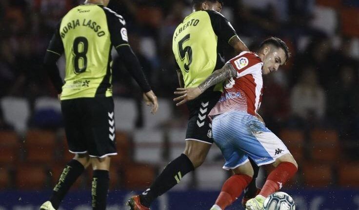 Lance del CD Lugo - CD Tenerife de la primera vuelta