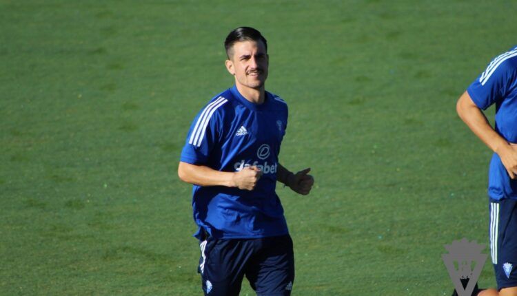 JJ Matos en la pasada pretemporada con el Cádiz