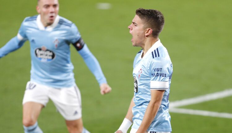 Sergio Carreira (Celta) celebra su gol ante el Levante