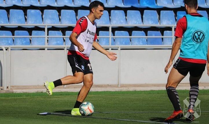 Álex Bermejo en un entrenamiento