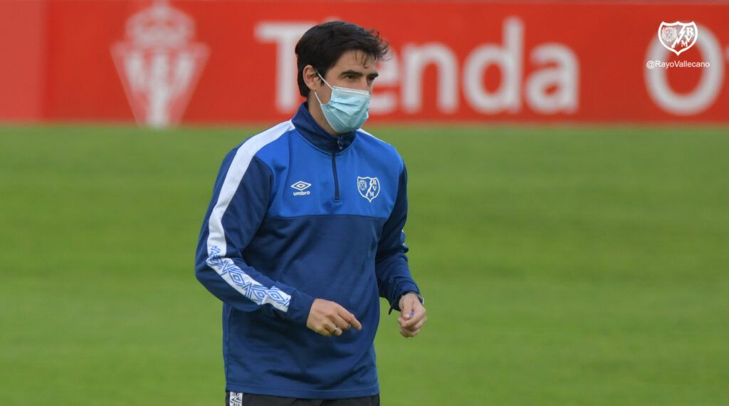 Andoni Iraola en un entrenamiento