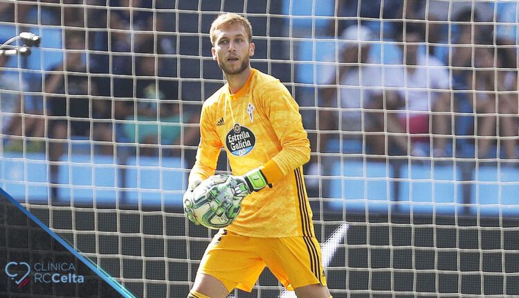 Rubén Blanco en un partido con el Celta