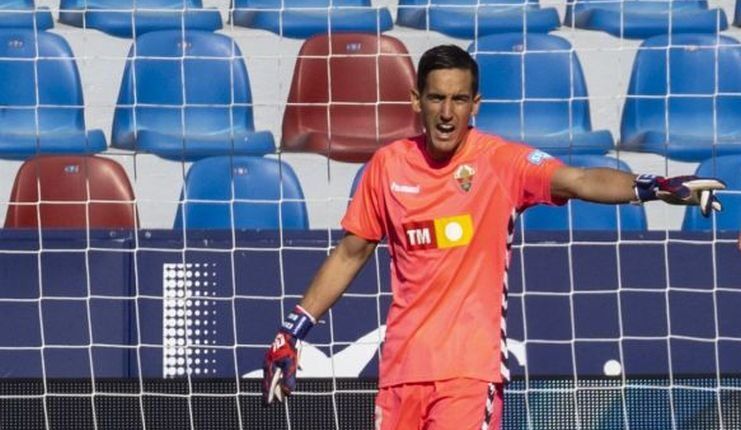 Edgar Badía en el partido frente al Levante