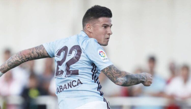 Santi Mina en un partido en pretemporada