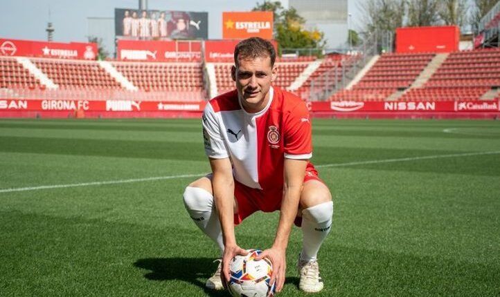 Cristóforo en su presentación con el Girona