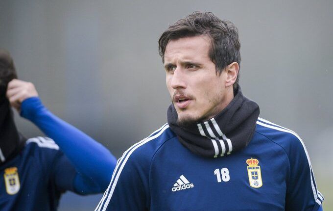 Christian Fernández. Real Oviedo