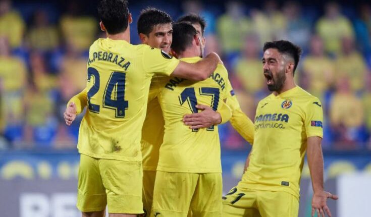 Villarreal celebra un gol