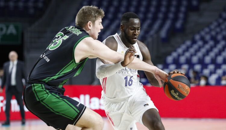 Real Madrid vs Joventut Badalona