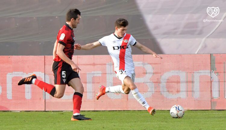 Fran García y Daniel Vivian en un Rayo Vallecano-Mirandés