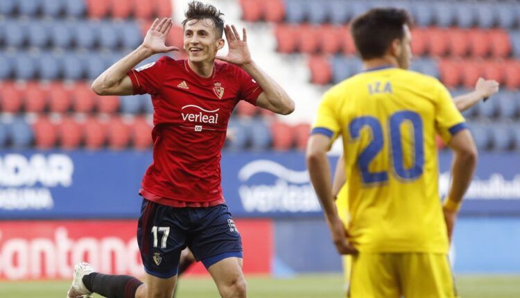 Ante Budimir celebrando un gol