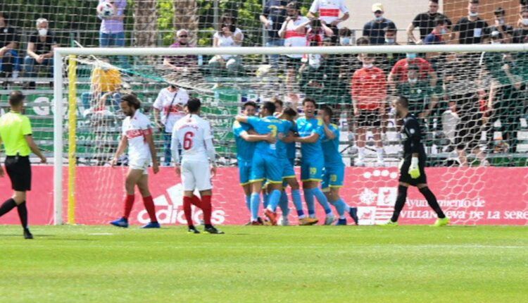 Celebración gol del Algeciras