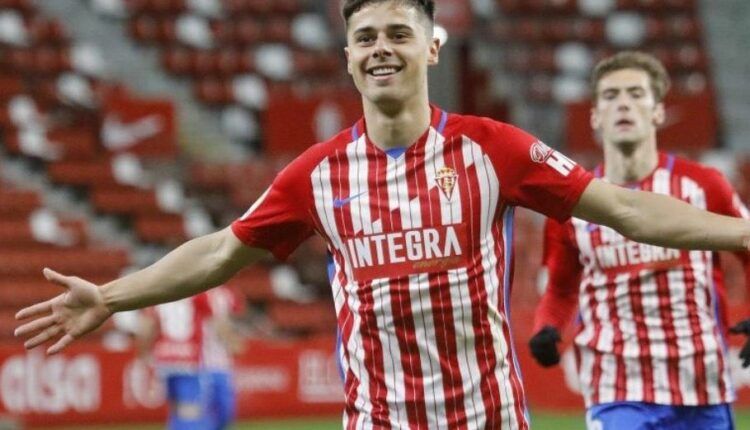 Gaspar Campos celebrando un gol